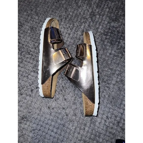 BIRKENSTOCK Arizona Flats Metallic Copper White Everyday Slides Size 38/7