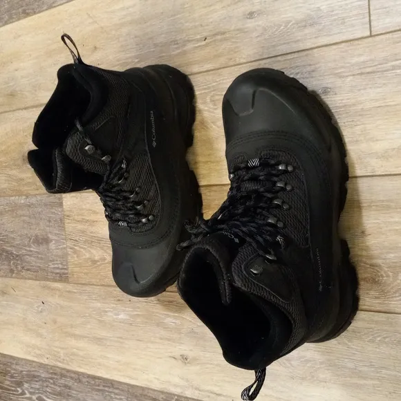 BLACK COLUMBIA 200grams OMNI-GRIP BOOTS