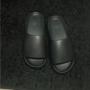 Black slides