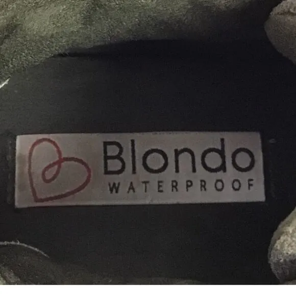 Blondo Glenda Waterproof Camo Hidden Wedge Sneaker Shoe Zip Close 7.5 7 1/2