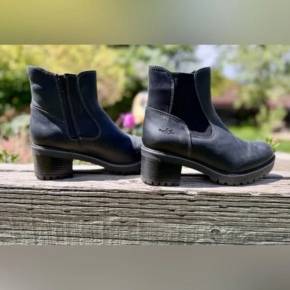 Bos. &amp; Co. Women’s MERCY BLACK ELASTICATED BOOTS Size 39 NEW IN BOX
