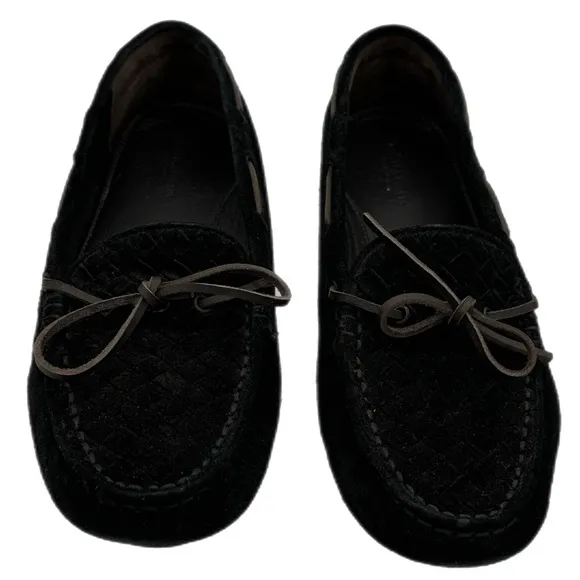 Bottega Veneta Black Intrecciato Suede Bow Slip-On Loafers – Size 39.5 EU