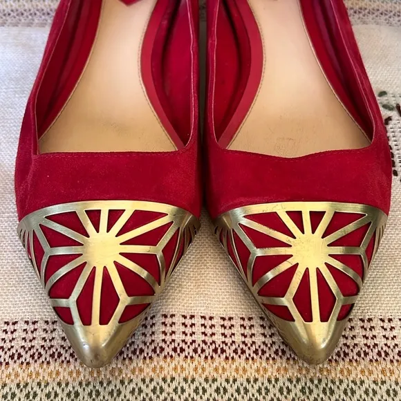 Brian Atwood Women’s Pointed Toe Metallic Cap Leather Suede Shini Red Flats