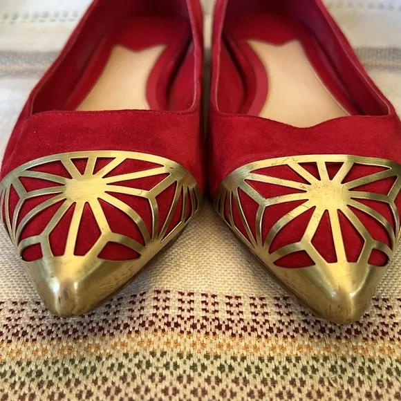 Brian Atwood Women’s Pointed Toe Metallic Cap Leather Suede Shini Red Flats