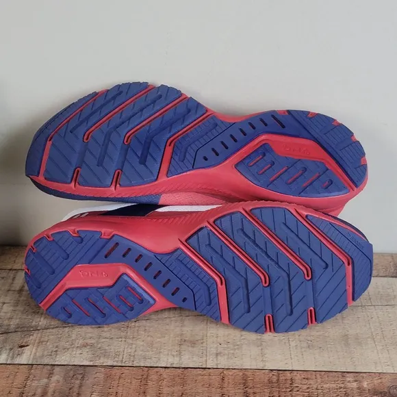 Brooks 8 NEW Launch Texas Flag USA Star Red White Blue Running Shoes Sneakers