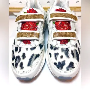BROOKS ADDICTION WALKER VELCRO V-STRAP, STYLISH UPCYCLED SNEAKER, WHITE, SZ 9.5B