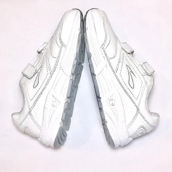 BROOKS ADDICTION WALKER VELCRO V-STRAP, SZ 9.5B MED WIDTH, WHITE, INSOLE READY