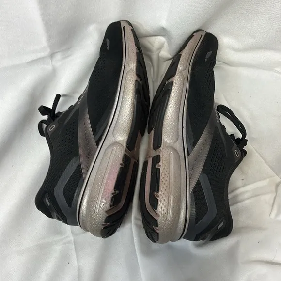 Brooks DNA V2 Ghost 15 GTX Waterproof Neutral Running Shoe