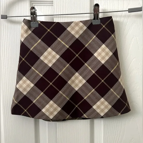 Burberry vintage children’s checkered skirt s/5T