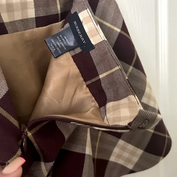 Burberry vintage children’s checkered skirt s/5T