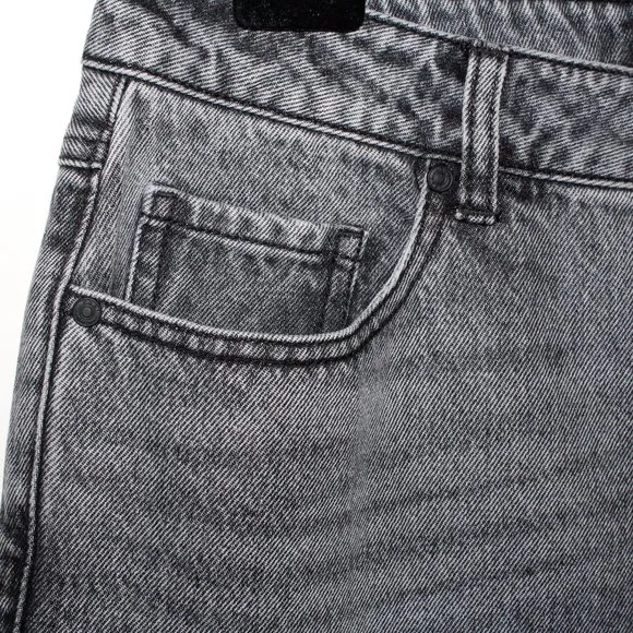 Cabi 100% Boyfriend Smoke Wash Jeans