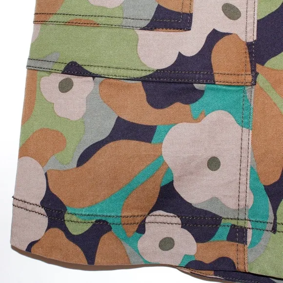 Cabi &quot;Zip Line&quot; Floral Side Pocket Skirt