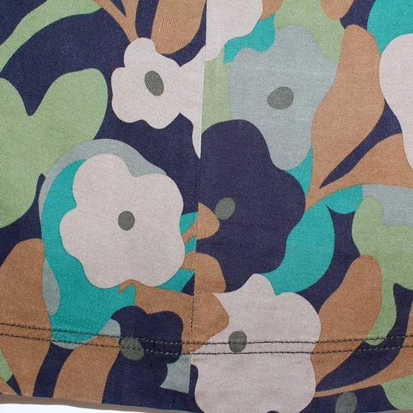 Cabi &quot;Zip Line&quot; Floral Side Pocket Skirt