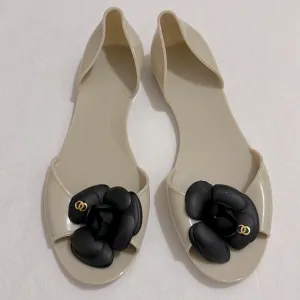 Camellia Jelly Nude Open Toes Flats Sandals Beach Shoes
