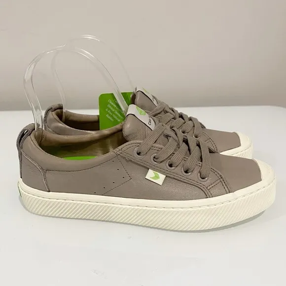 CARIUMA OCA Low Leather Sneakers NEW Minimalist Sustainable Modern Size 6.5