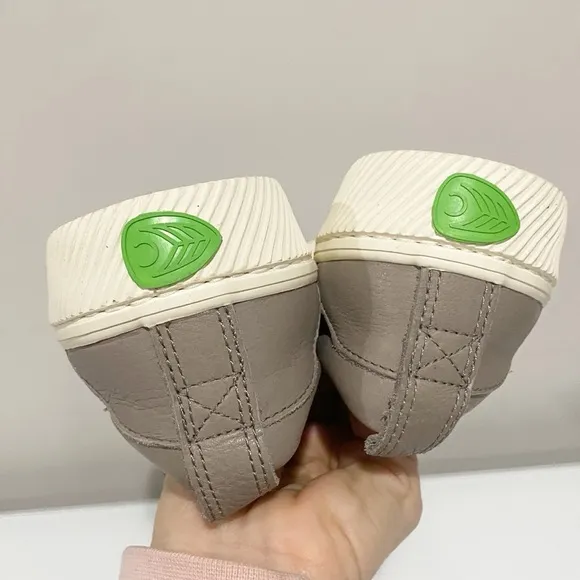 CARIUMA OCA Low Leather Sneakers NEW Minimalist Sustainable Modern Size 6.5