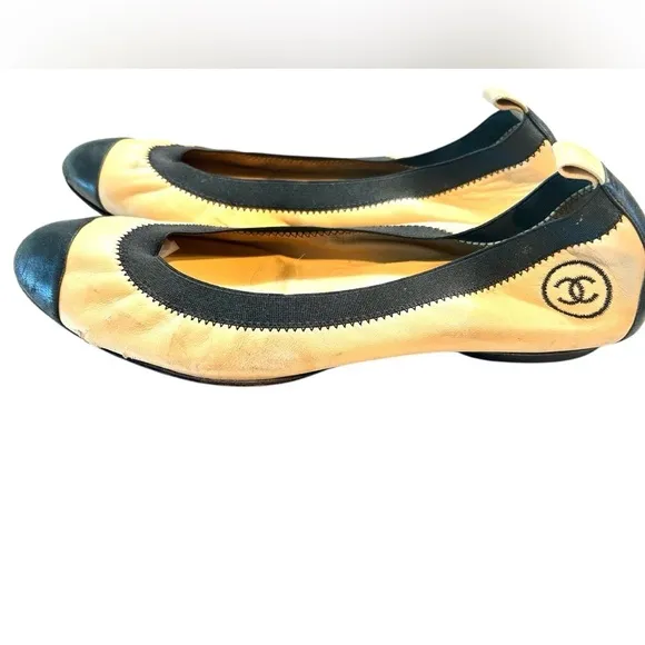 Chanel Vintage flats Authentic