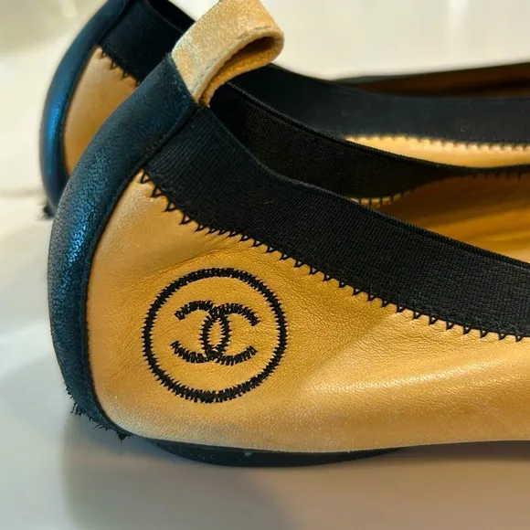 Chanel Vintage flats Authentic