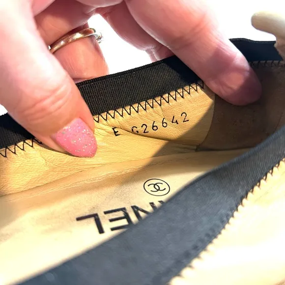 Chanel Vintage flats Authentic