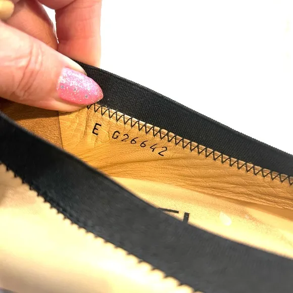 Chanel Vintage flats Authentic