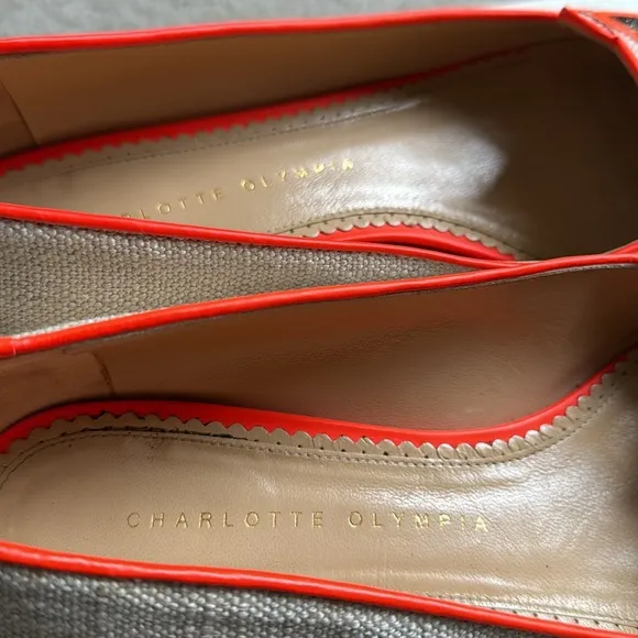 CHARLOTTE OLYMPIA “Sun kissed” kitty flats