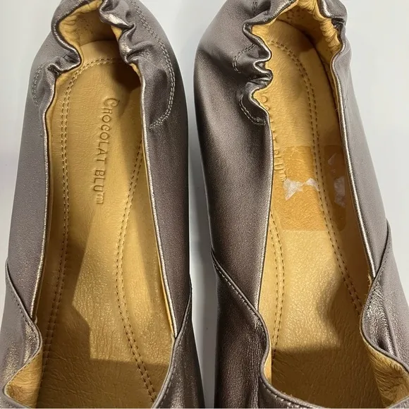 Chocolat Blu Cam 2 pleated metallic leather flats size 10