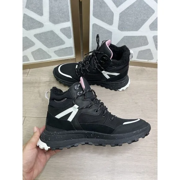 CLARKS ATL TREK SKY GORE-TEX WATERPROOF OUTDOOR SPORTS BOOTS Sz 10 Women