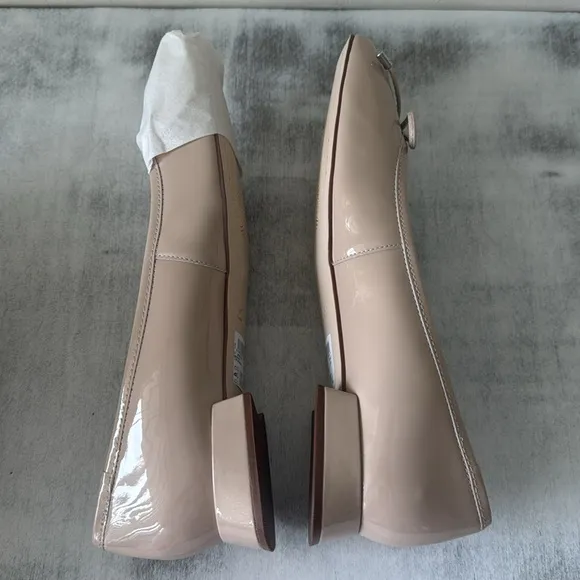 Clarks Ballet Flats Women's Ubree15 Step Sand Patent Sz. 9