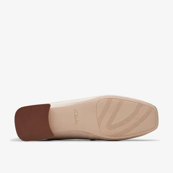 Clarks Ballet Flats Women's Ubree15 Step Sand Patent Sz. 9