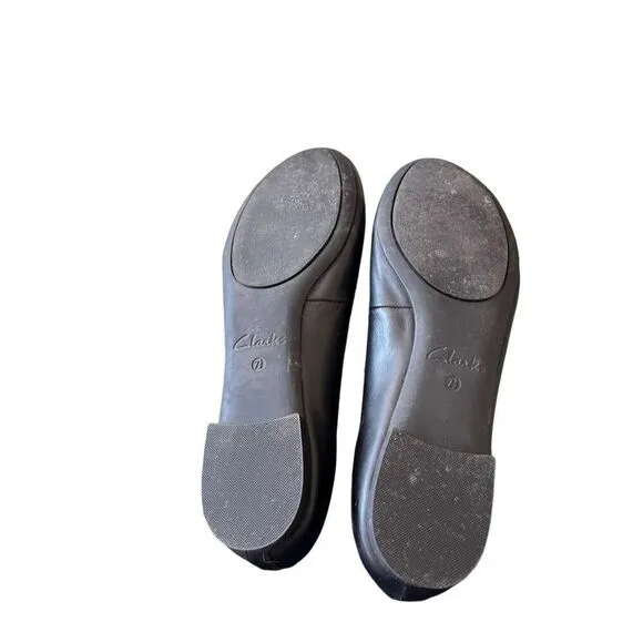 Clarks leather ballet flats sz 10