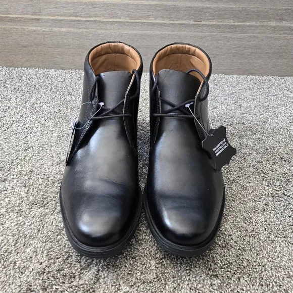 Clarks Whiddon Mid Men's Black Leather Ankle Chukka Boots NEW size 10