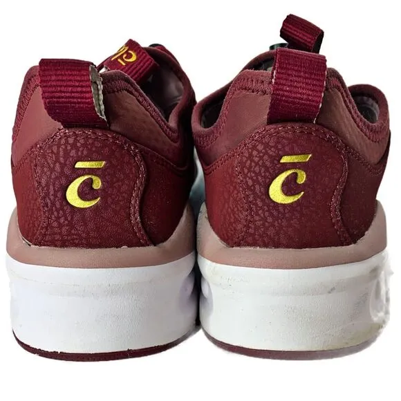 Clove Classic Healthcare Nursing Shoes Size 7 Burgundy Sneakers Comfort Slip On