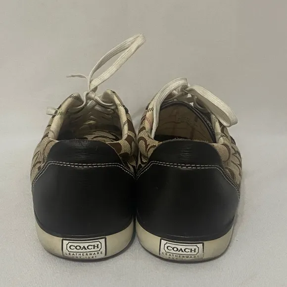Coach Barrett monogram leather detail sneakers size 9 EUC