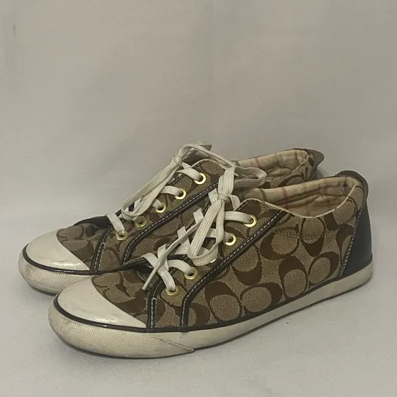 Coach Barrett monogram leather detail sneakers size 9 EUC