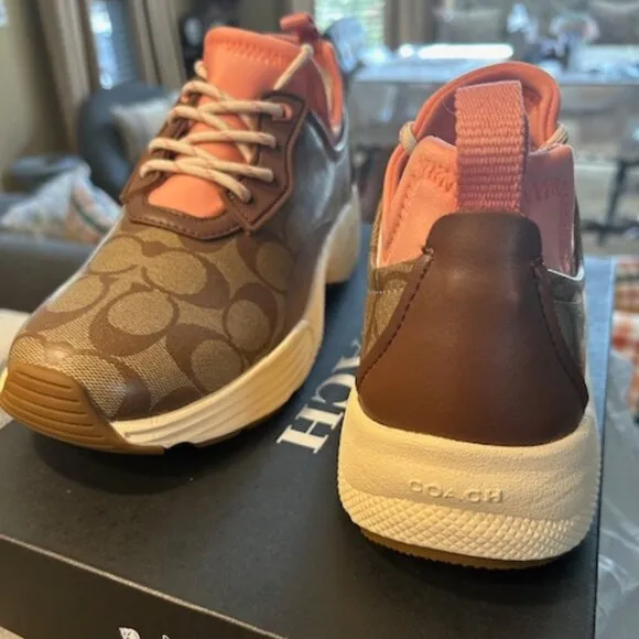 Coach C270 Signature Tech Runner Khaki/Saddle Sneakers