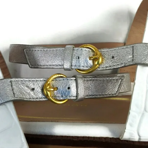 Cole Haan Anica Optic White Silver Embossed Leather Flat Buckle Sandal Women 11