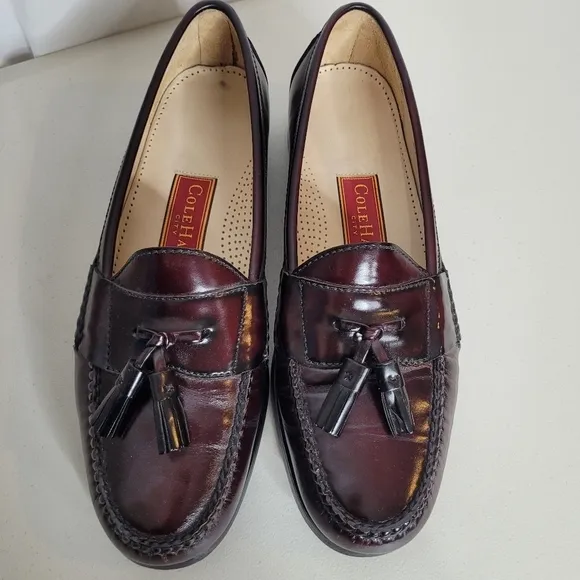Cole Haan Men's Burgandy Pinch Tassel Loafers - Size 9.5 D