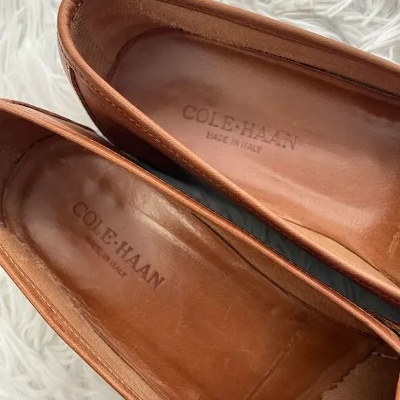 Cole Haan Tan Leather Tasseled Slip On Loafers size 9 Made in Italy