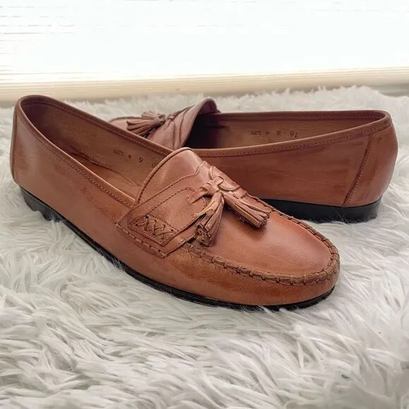 Cole Haan Tan Leather Tasseled Slip On Loafers size 9 Made in Italy