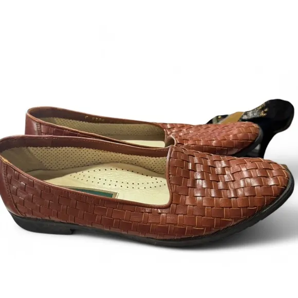 Cole Haan Woven Vintage Leather Flats Brown Loafers Size 9.5 AA