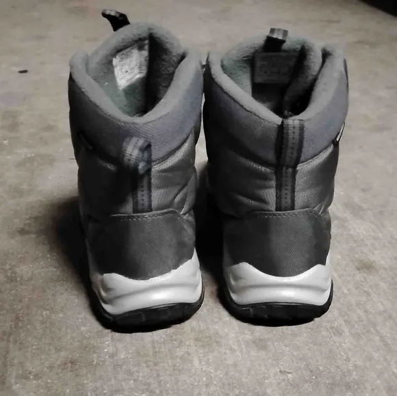 Columbia Omni-Grip Gray Waterproof Hiking Boots M8/W9½