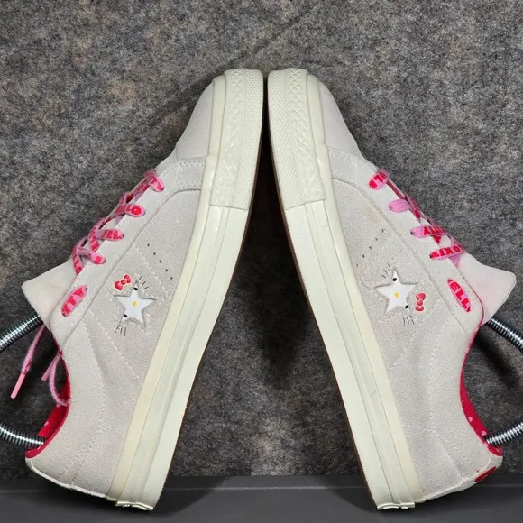 Converse One Star Hello Kitty Sneakers Low Top Shoes Cute Womens Size 7