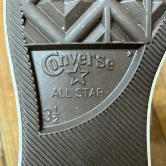 Converse x PLAY Comme des Garçons high tops 5.5