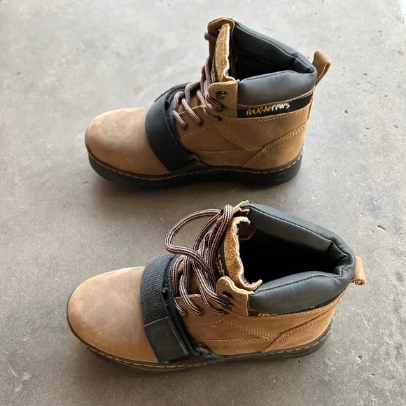 Cougar Paw Roof Boots (basically new)