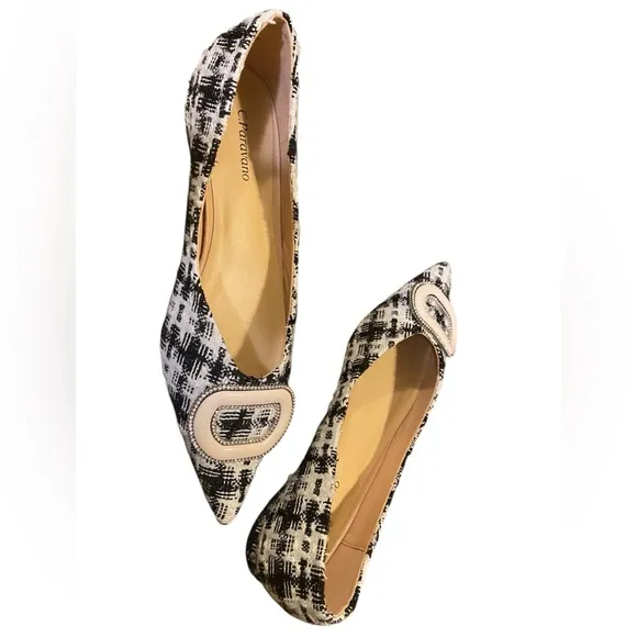C.Paravano~Women’s Pointed Toe Leather Designer Ballet Flats, Black/White