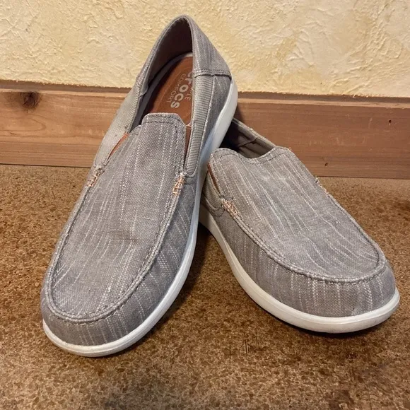 CROCS Men's Santa Cruz II Luxe Tan Slub Slip-On Shoes Loafers