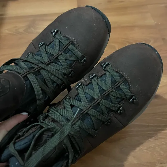 DANNER Mountain 600 4.5&quot; Walnut/Green