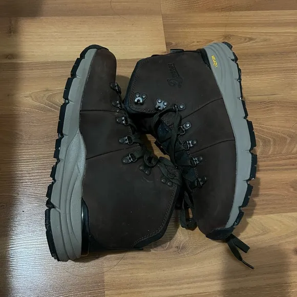DANNER Mountain 600 4.5&quot; Walnut/Green
