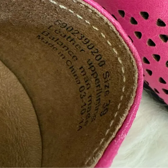 Dansko | Neely Flats Pink Perforated Leather Comfort Cut-Out Ballet Fuchsia 39 9