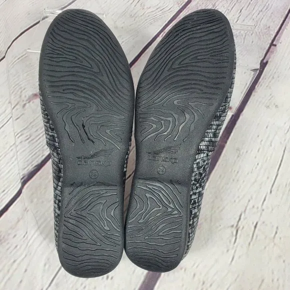 Dansko Women's Size 39 US 8.5 - 9 Grey Leopard Slip On Loafers